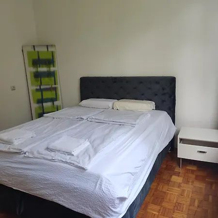 3bdr Downtown 아파트